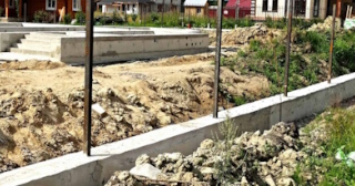 Фундамент под забор заказать в Балахне - заливка фундамента для забора | от 1534 за п.м.